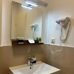 Privatunterkunft Lenti Düsseldorfer Apartment’s *