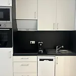 Lenti Düsseldorfer Apartment’s