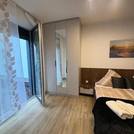 Homestay Lenti Duesseldorfer Apartment's