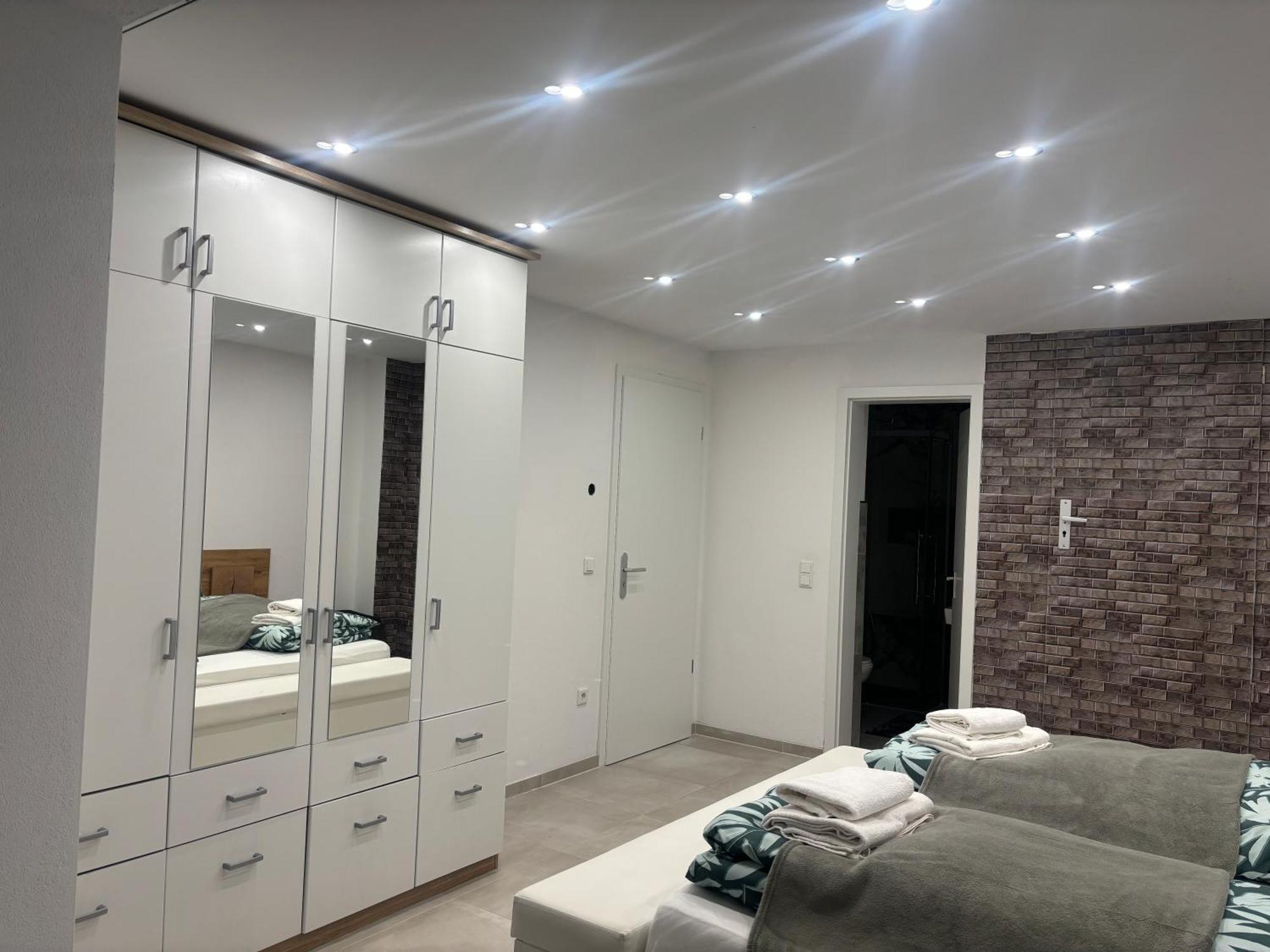 Lenti Düsseldorfer Apartment’s Privatunterkunft